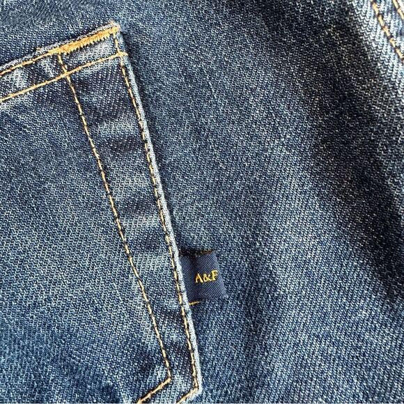 Abercrombie & Fitch Y2K Denim Mini Skirt Size 4 - Picture 9 of 9